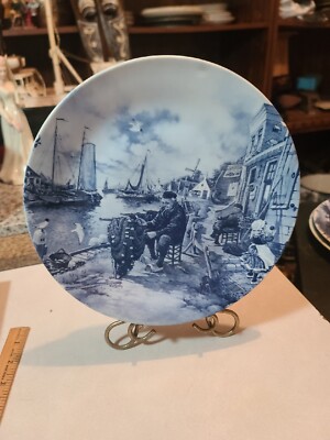 Ter Steege BV Delft-Blauw Hand decorated HOLLAND 9.5'' Plate FISHERMAN (OK)