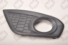 VOLVO C30 2.0 16V 145PS Nebelscheinwerfer Gitter Rahmen Blende rechts  31323410