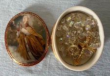 Pope John Paul 2 MUSIC BOX "Ave Maria” ARDLEIGH ELLIOT Porcelain 2005 + Rosary