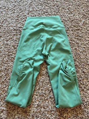 Wilo Green Women Leggings Size XS Good Condition Pre-Owned