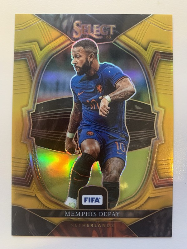 2023 Select FIFA Soccer True Gold Prizm /10 Memphis Depay Netherlands