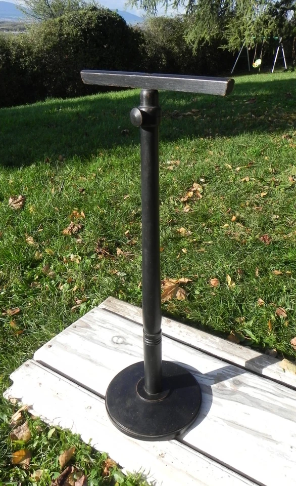 Ancien présentoir vêtement enfant vitrine bois noirci déco 1900 Shabby métier - Photo 3/4