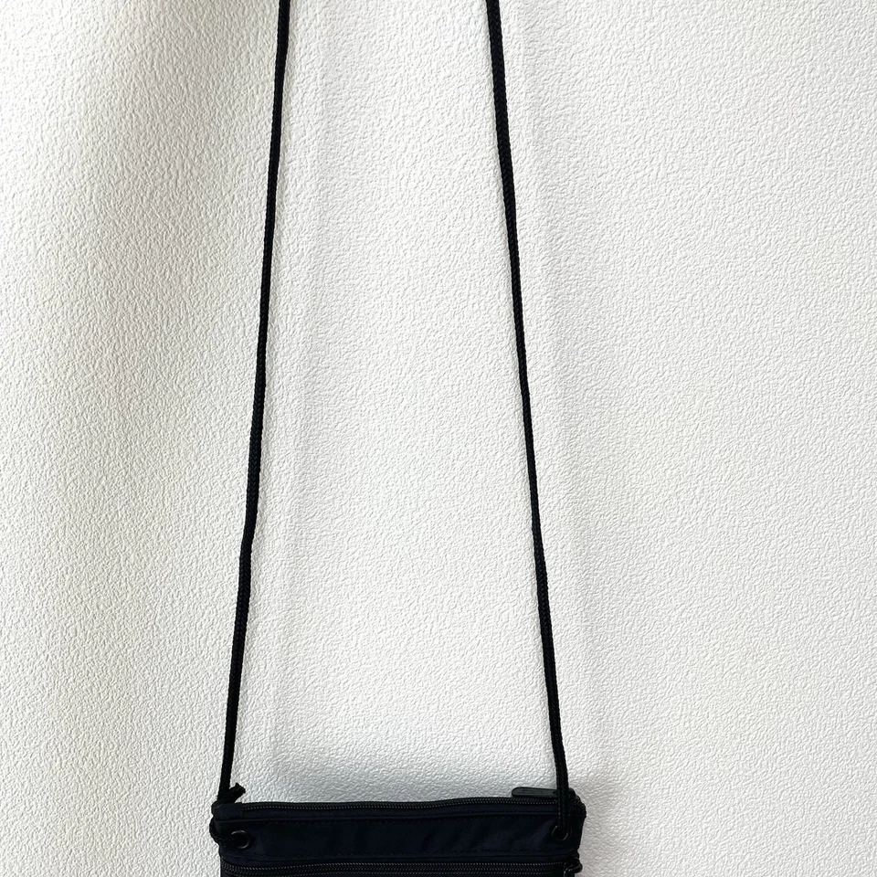 Manhattan Portage Bag Satchel CBGB OMFUG Travel Wallet Passport Zip Beams Japan - Image 4 of 4