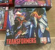 Hasbro Transformers War for Cybertron Commander Earthrise Sky Lynx Action Figure