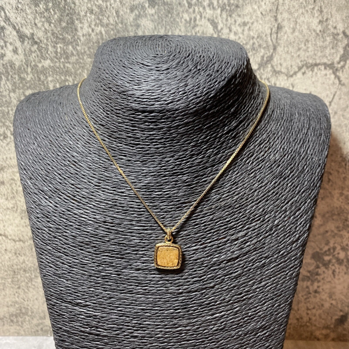 Square pendant deals necklace gold