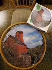 Whitman Round Guild Puzzle 650 Pieces 22" Old Mill Jerico Vermont COMPLETE
