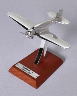 Lockheed L-9 Orion 1931 - Plated Silver Maßstab 1:200 - Flugzeug Aircraft 17