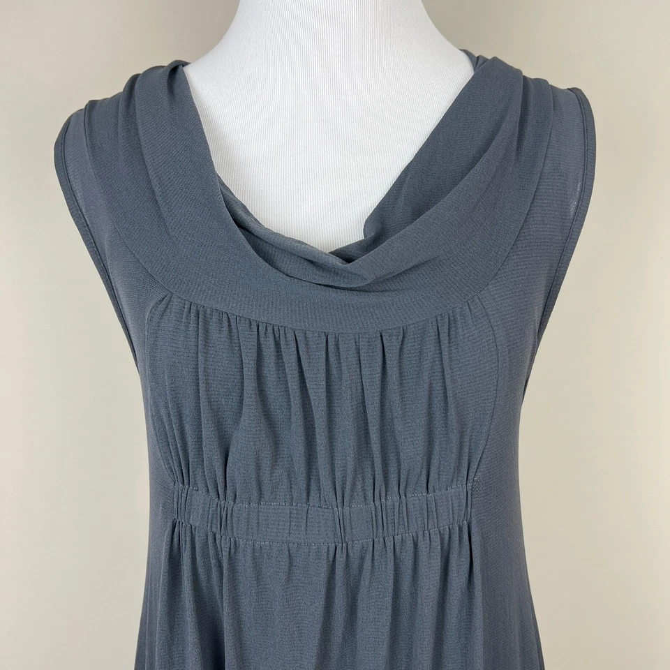 Túnica Weston Wear feminina XS cinza malha forrada transparente plissada sem mangas - Imagem 2 de 4