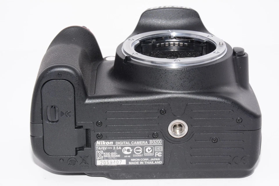[Exc+5/34204shots]Nikon D3200, Body Only From JAPAN #j6802 - Image 4 of 4