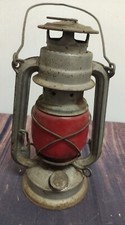 Bat Nr.158, Petroleumlampe, Öllampe, rotes Glas Sturmlaterne 