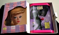 BARBIE Mattel Collectors Club Welcome Kit, 1st Edition 1996 #17784 SHIPPER