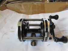 stunning abu garcia ambassadeur 6500C multiplier sea fishing reel right wind
