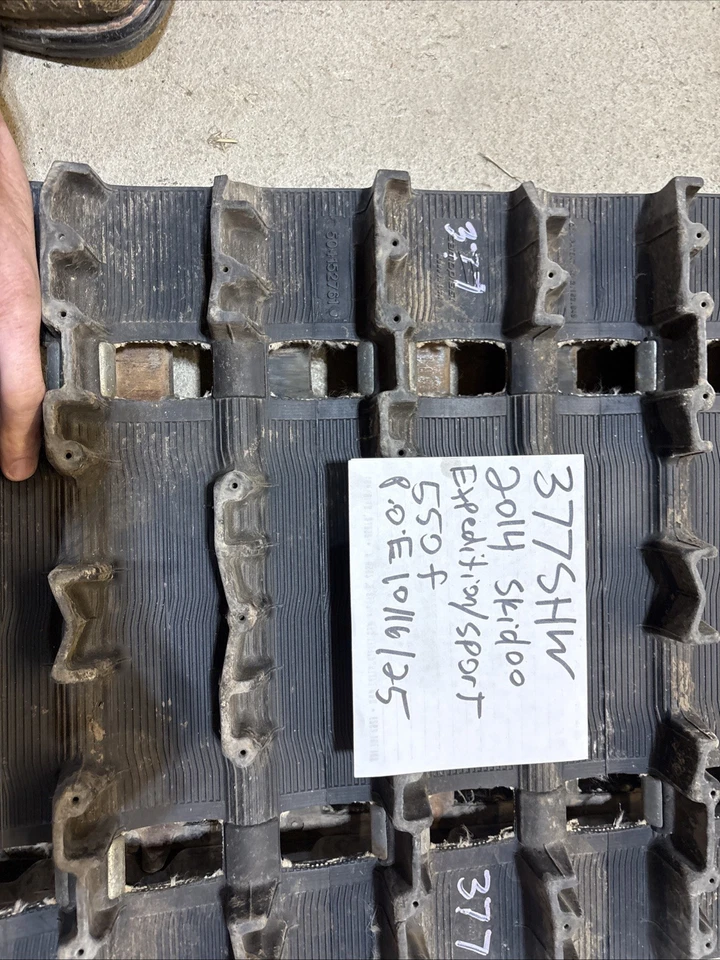 2014 Ski-doo Expedition 550F Track 154 x 16 x 1.5 Assembly 504152761 377 - Image 2 of 4