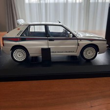 Kyosho 1/18 Lancia Delta HF Integrale 6 White 08344A Model Car