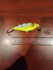 Slammer Tackle 4" Deep Shad Musky Lure