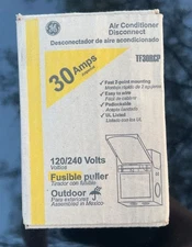 GE 30-Amp 120/240-Volt Fused AC Disconnect (model TF30RCP