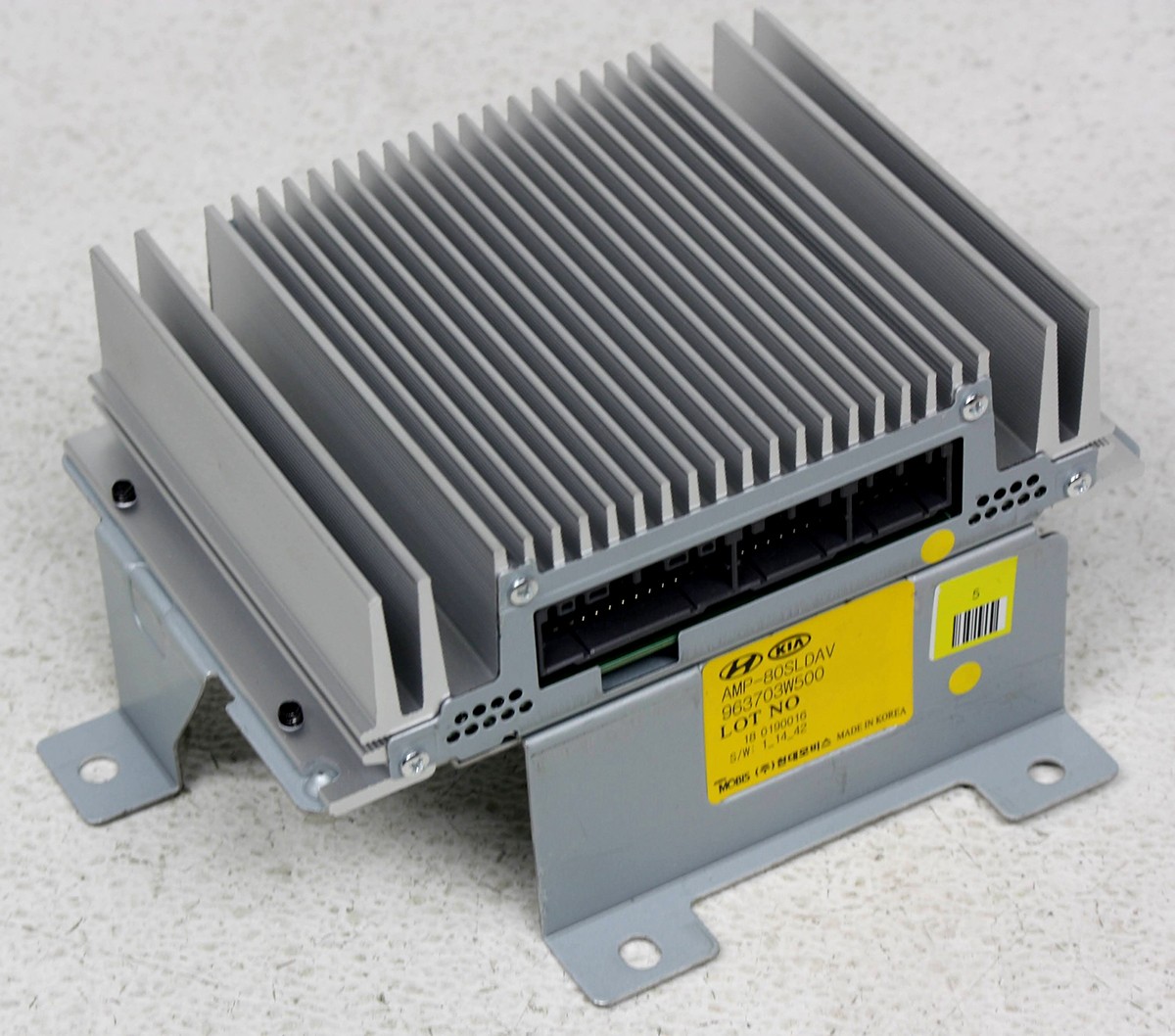KIA OEM 11-13 Sportage Sound System-Amplifier 963703W500 for sale