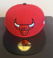 New Era 59fifty Chicago Bulls Fitted Cap Hat 7 3/8 NBA Michael Jordan Red Black