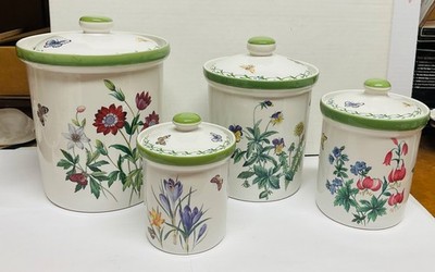 Pretty Vintage 4 Piece STUDIO NOVA Garden Bloom Canister Set