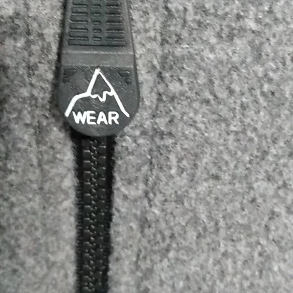 Avalanche Wear Men's Fleece Vest X-Large Gray Full Zip Performance Outdoor - Image 4 of 4