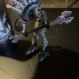 Appears Complete BIONICLE: Rahkshi Vorahk Set 8591 Complete w/ Kraata Canister