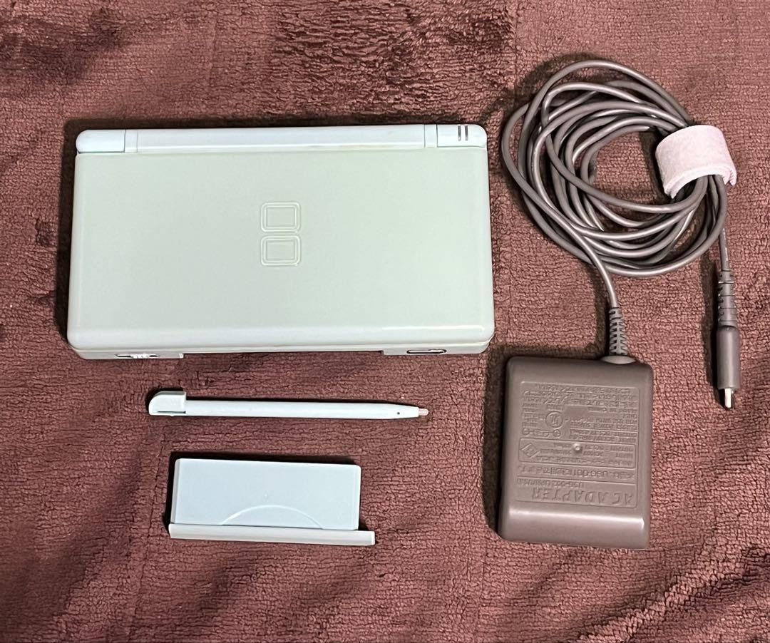 ニンテンドー　任天堂　DS DS light 3DS ニンテンドー3DS ライトブルーの製品画像 - 価格.com