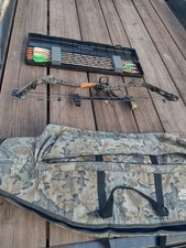 Mathews Q2XL Bow Package 55-70 Pound Pul Quiver, Dozen Arrows Cabela's Soft Case