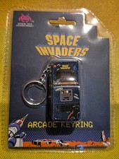 SPACE INVADERS RETRO ARCADE GAMING KEYRING KEY RING