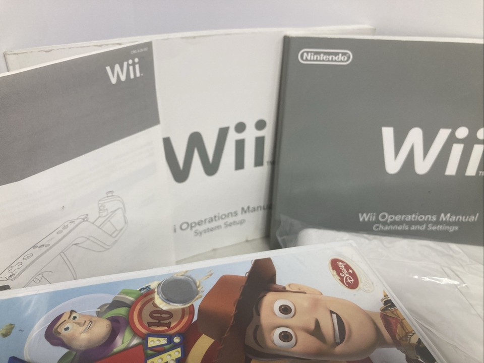 Nintendo Wii (Gamecube Compatible) White Console Bundle - Tested ...