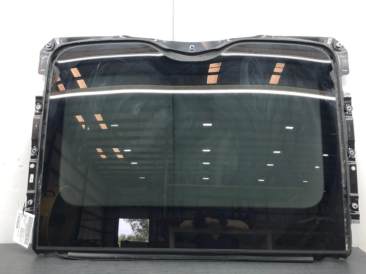 2016 - 2020 BMW 740 OEM REAR PANORAMIC ROOF GLASS PANEL 