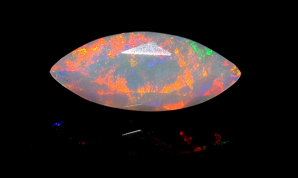 Piedra preciosa suelta corte facetado ópalo etíope piedra talla ópalo liso forma marquesa Foto 2 de 4