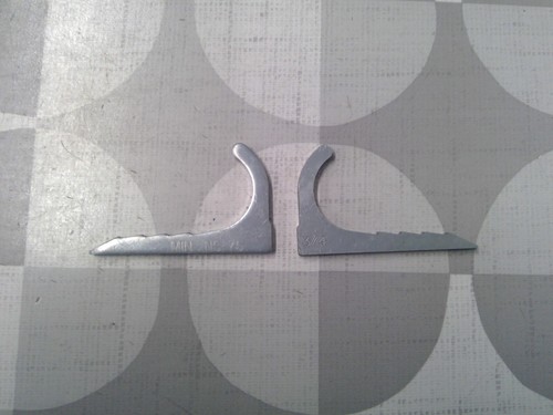 Minerallac 90112 3/4 Conduit & Pipe Nail Strap 100 Pack **Free Shipping** - Picture 3 of 3