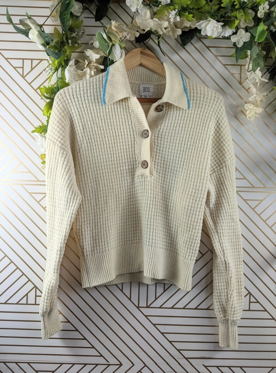 Waffle knit sweater with buttons 2025