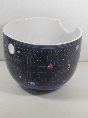 Silver Buffalo Pac-Man Classic Maze 20-ounce Ceramic Ramen Bowl.