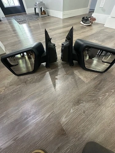 2021-2025 Ford F-150 OEM power mirrors with heat. No cameras or BLIS