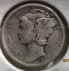 194? S Mint silver Mercury Dime in Very Good Condition