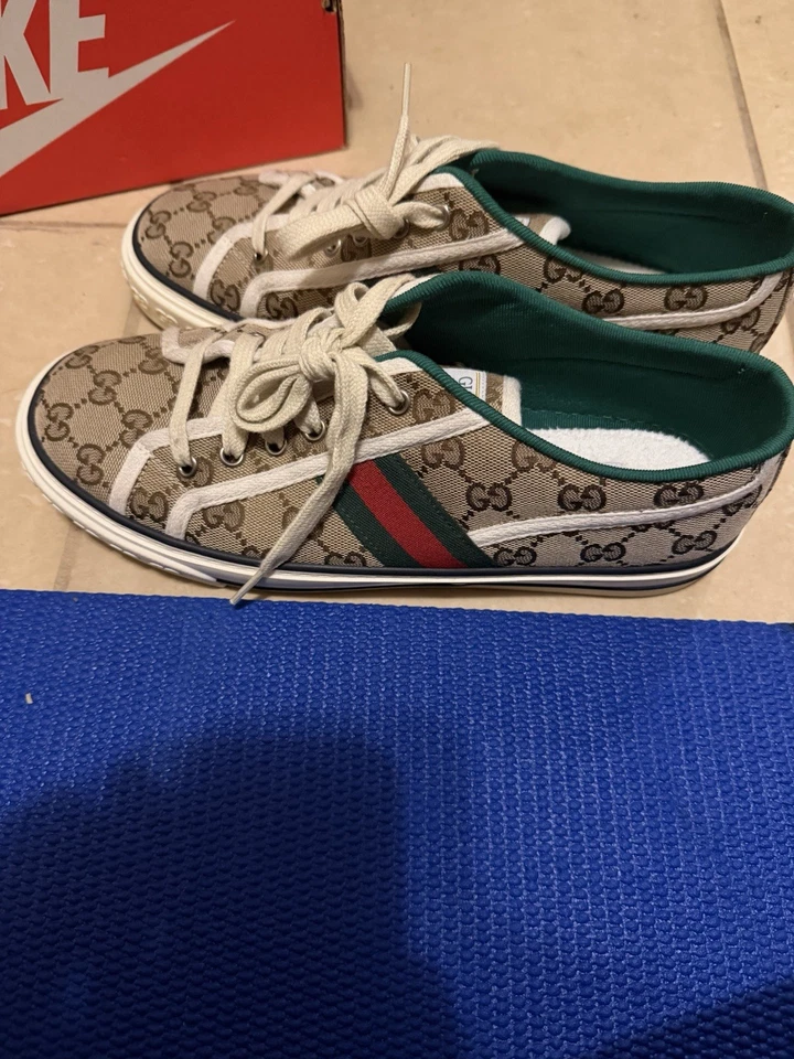 Tenis Gucci 1977 de caña baja para hombre talla 9 hechas en Italia Foto 2 de 4
