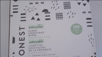 10/27 The Honest Company Hypoallergenic Multi-Use Baby Wipes for Sensitive Skin