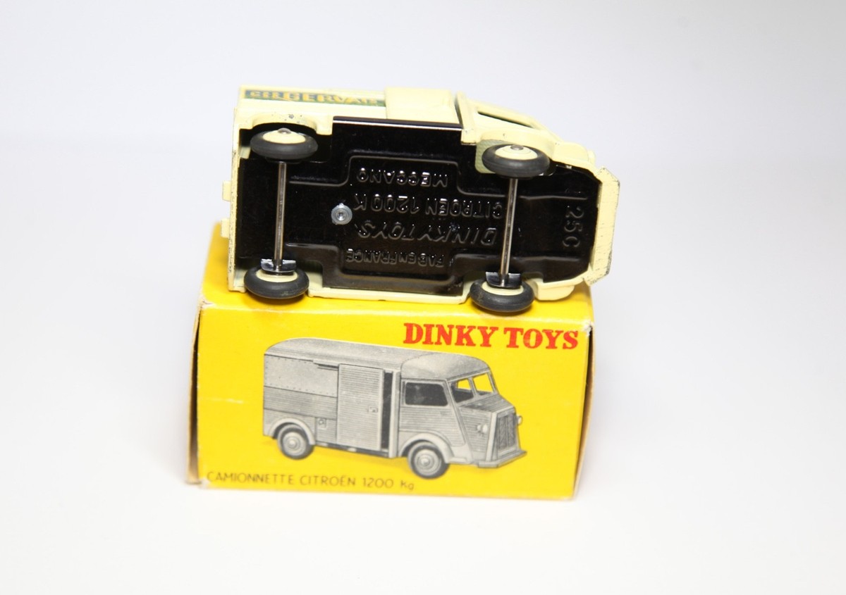 Dinky Toys 25CG Camionnette Citroën 1200kg - Ch. Gervais - Châssis Laqué Noir