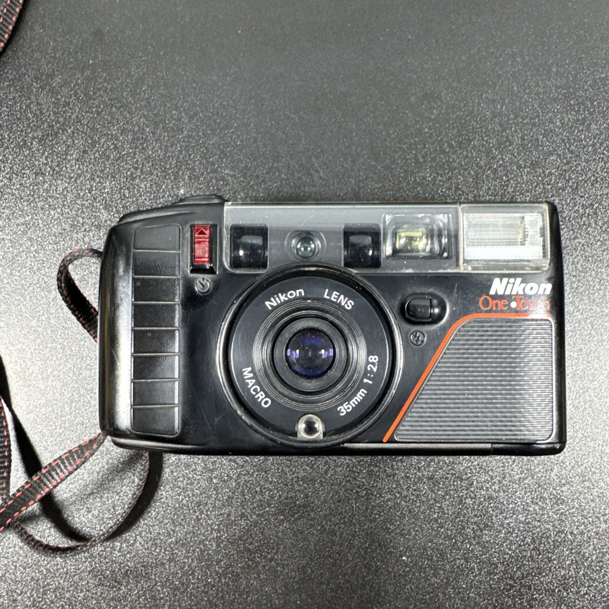 Nikon One Touch L35AF3 35mm Film Point & Shoot Camera Macro 35mm f