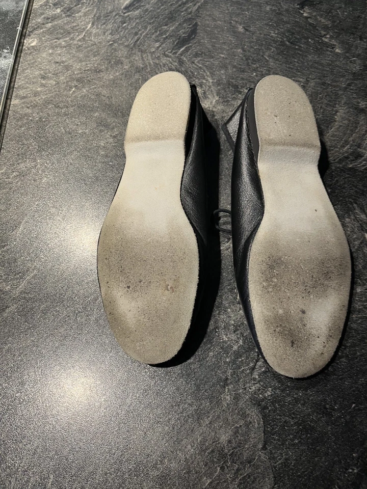 Gymnastikschuhe Bleyer, Gr. 36/37, schwarz, Leder mit Sohle aus Wildleder - Bild 3 von 3