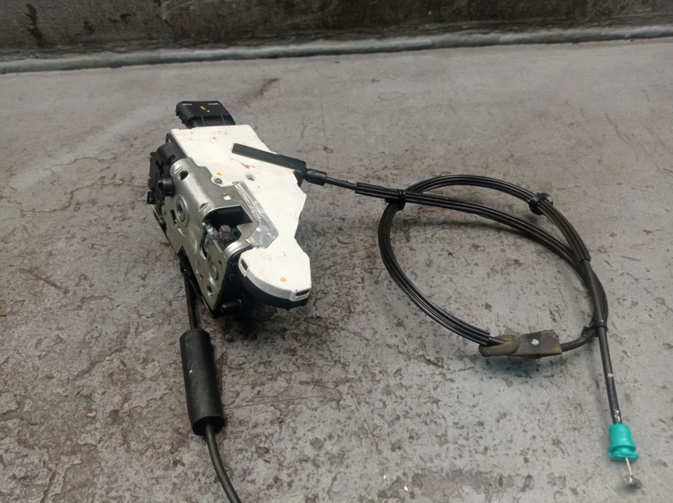 Cerradura puerta delantera derecha PEUGEOT 207 CC (WD) 1.6 16V 24099816 Foto 4 de 4