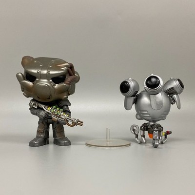 Funko POP! Fallout 4 X-01 Power Armour & Dogmeat Broken Mr Handy Action Figur