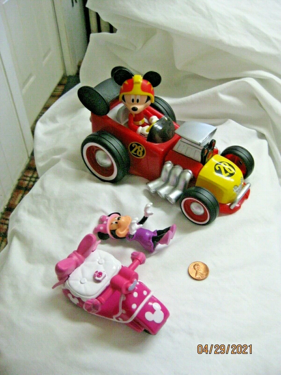 Voiture Minnie télécommandé - Disney