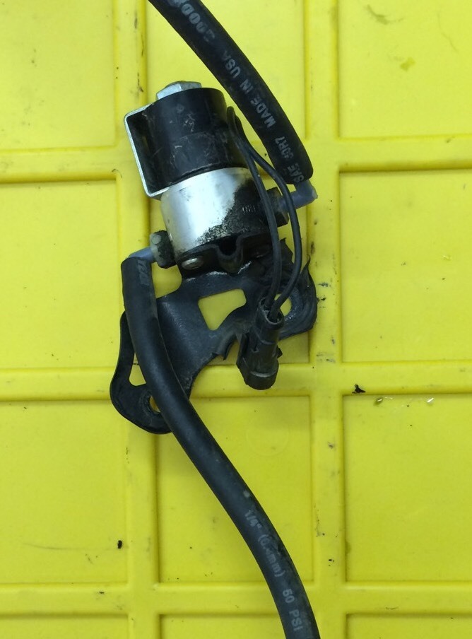 2006 2007 Polaris Dragon RMK 600 144 Snowmobile Exhaust Valve Solenoid