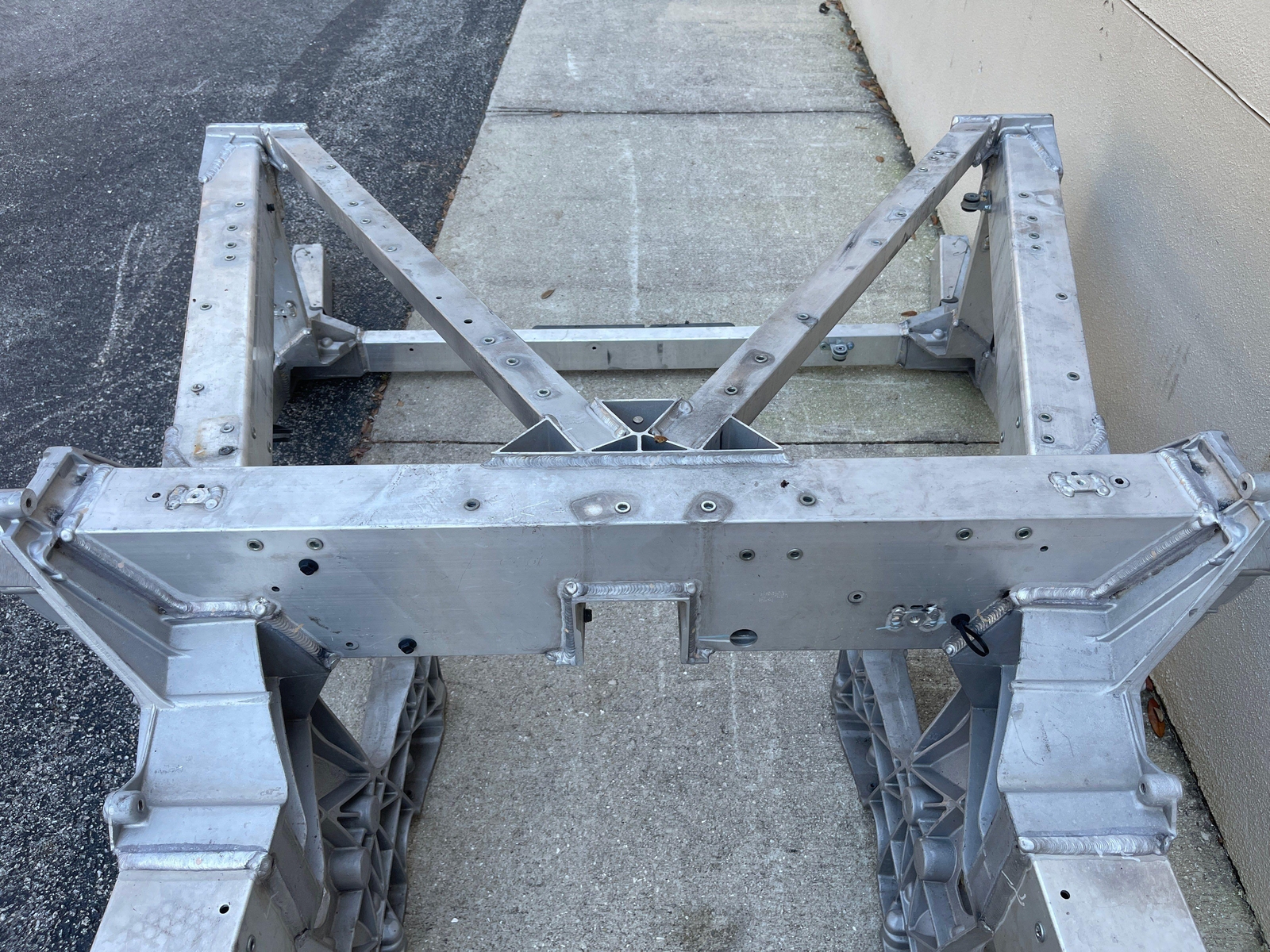 2016-2021 MCLAREN 570S OEM REAR SUBFRAME ENGINE CRADLE CROSSMEMBER SUPPORT