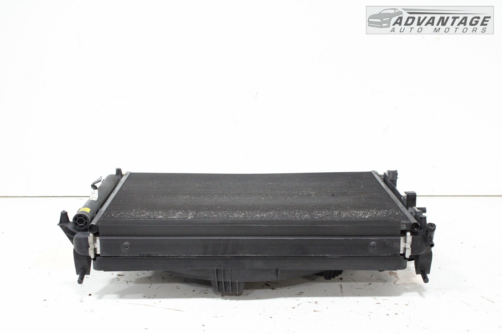 2014-2017 MASERATI GHIBLI COOLING RADIATOR W/ CONDENSER & FAN SHROUD OEM