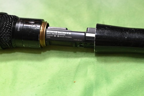 Sony DWM-02/42 Digital Wireless Handheld Transmitter, used - Picture 7 of 9