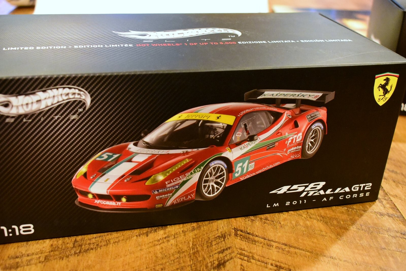 1/18 フェラーリ 458 ITALIA GT2 HotWheelsエリート HotWheels 458 LM