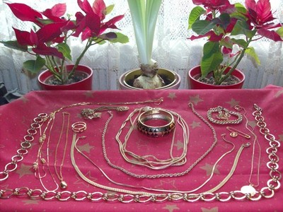 Konvolut- SYL SAL LIMON Armreif-15 SET-Halsketten-Bodykette-Brosche-Ring-Panzerk